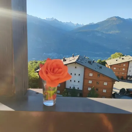 Montana La Cote Апартаменты *